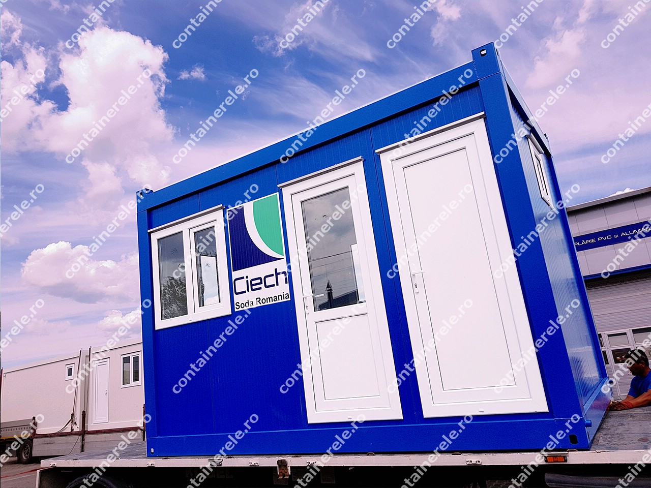 container birou second hand 