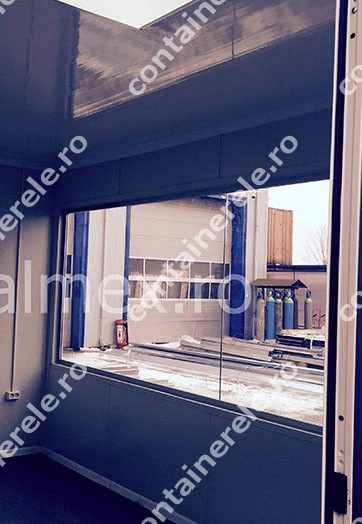 containere birou vitrat
